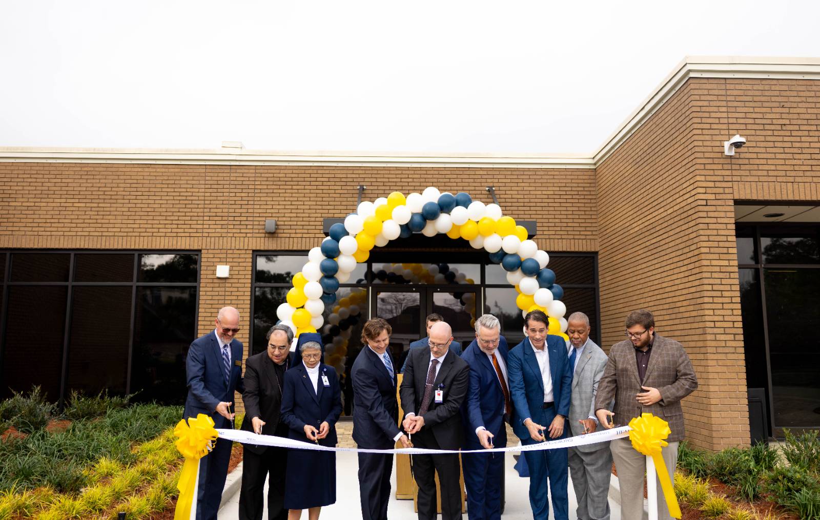 Ribbon Cutting Event 